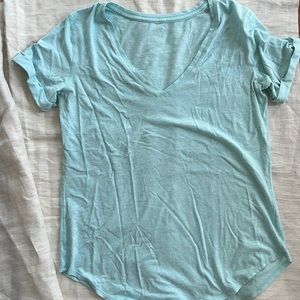 Lululemon V-neck Tee
